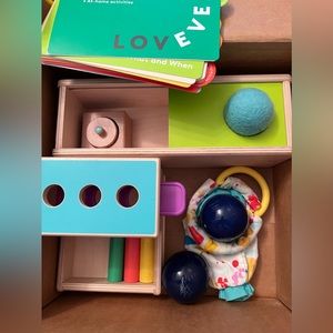 Lovevery The Thinker Play Kit